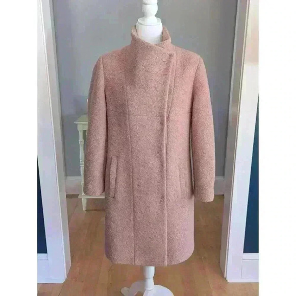 Kenneth Cole Women's Asymmetrical Bouclé Wool Blend Coat Size P. Small - Picture 3 of 14